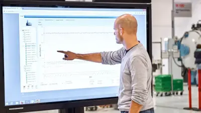 Arbeiten an der Fabrik der Zukunft